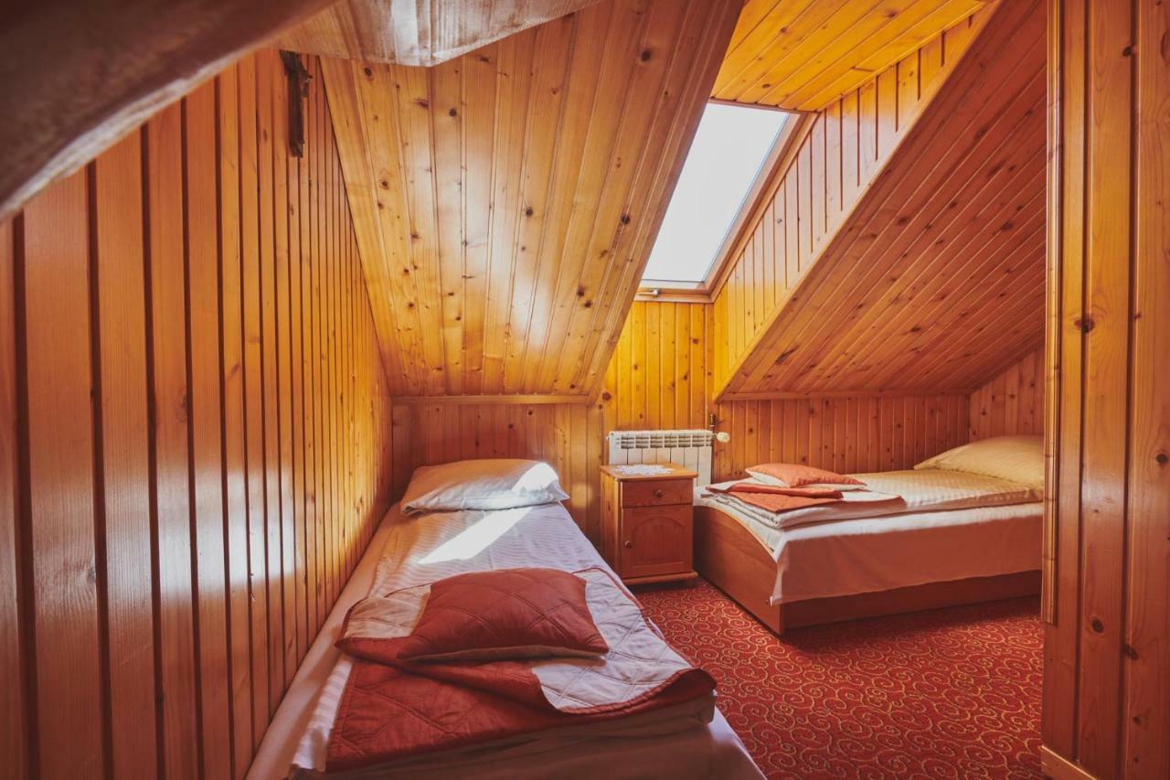 Dom Rodziny Sojkow Bed & Breakfast Бялка Татранска Екстериор снимка